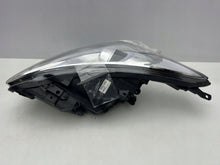 Load image into Gallery viewer, Frontscheinwerfer Hyundai I I40 92102-3Z025 Xenon Rechts Scheinwerfer Headlight