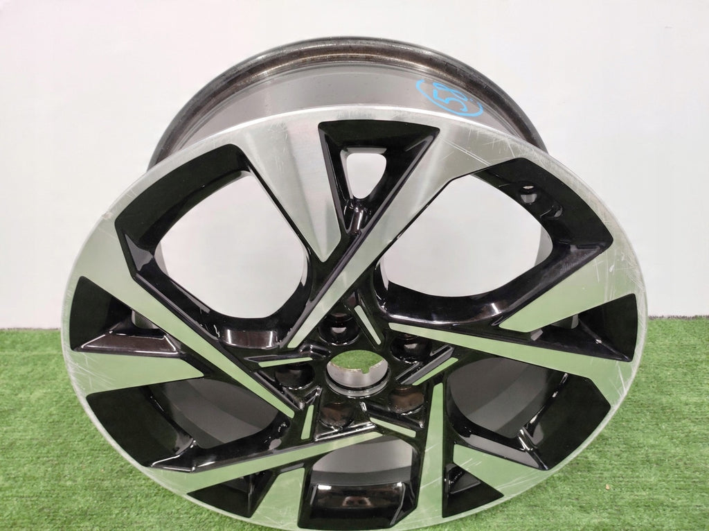 1x Alufelge 18 Zoll 7.5" 5x114.3 52ET 52910-J9800 Hyundai Kona Rim Wheel