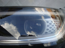 Laden Sie das Bild in den Galerie-Viewer, Frontscheinwerfer VW Id.4 11B941035 Links Scheinwerfer Headlight