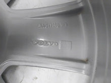 Laden Sie das Bild in den Galerie-Viewer, 1x Alufelge 18 Zoll 7.5&quot; 5x108 50 5ET Glanz Silber 31680200 Volvo S60 V60