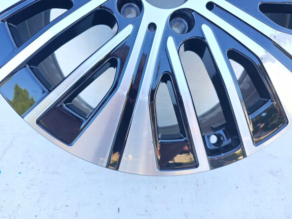 1x Alufelge 18 Zoll 7.5" 5x112 53 5ET Glanz A2434011800 Mercedes-Benz Eqa H243 FEL8673095748yl