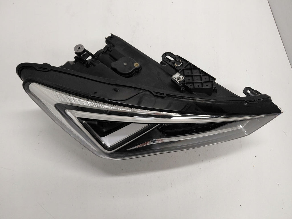 Frontscheinwerfer Seat Leon 5FB941008F Full LED Rechts Scheinwerfer Headlight SCH9560411685zn