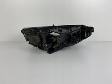 Laden Sie das Bild in den Galerie-Viewer, Frontscheinwerfer VW Passat B8 3G1941035L LED Links Scheinwerfer Headlight SCH9293189561xt