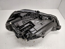 Laden Sie das Bild in den Galerie-Viewer, Frontscheinwerfer Mercedes-Benz Cla A1189062000 Rechts Scheinwerfer Headlight SCH1804376558hp