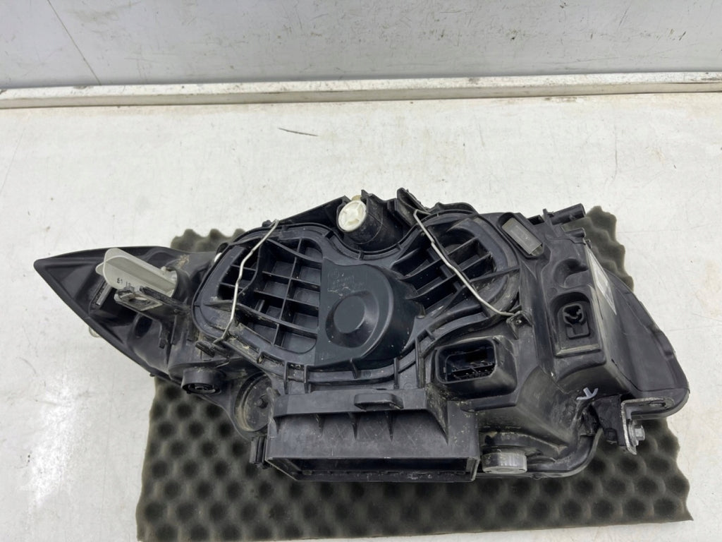 Frontscheinwerfer BMW E88 E81 E82 E87 7249649-02 Links Scheinwerfer Headlight SCH8501695651pc