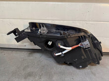 Laden Sie das Bild in den Galerie-Viewer, Frontscheinwerfer Mazda 6 GRF5-51040 LED Links Scheinwerfer Headlight SCH2608714723ii