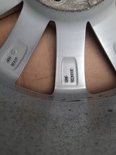 Load image into Gallery viewer, 1x Alufelge 19 Zoll 8.5" 5x130 7PB601025 VW Touareg 7p6 Rim Wheel FEL5781635612mb
