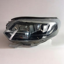 Laden Sie das Bild in den Galerie-Viewer, Frontscheinwerfer Opel Zafira 9832837680-00 Xenon Links Scheinwerfer Headlight