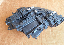 Load image into Gallery viewer, Frontscheinwerfer BMW 2 Active Tourer U06 5A42248-01 5A4224801 Full LED Rechts