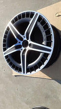 Laden Sie das Bild in den Galerie-Viewer, 1x Alufelge 20 Zoll 10.5&quot; 5x112 67ET A2954012700 Mercedes-Benz Amg Eqe Rim Wheel