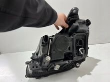 Laden Sie das Bild in den Galerie-Viewer, Frontscheinwerfer Mercedes-Benz W213 A2139069608XX Rechts Scheinwerfer Headlight SCH4883120682ic