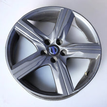 Load image into Gallery viewer, 1x Alufelge 18 Zoll 8.0" 5x108 55ET 31445218 Volvo Rim Wheel