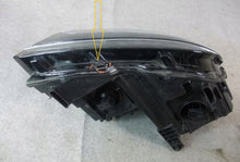 Laden Sie das Bild in den Galerie-Viewer, Frontscheinwerfer VW Tiguan 5NB941081A LED Links Scheinwerfer Headlight