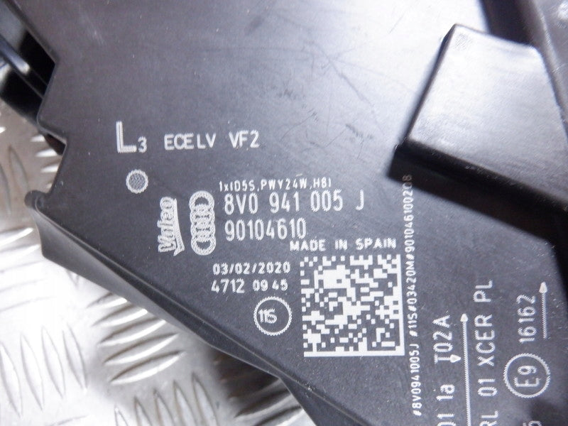 Frontscheinwerfer Audi A3 8V0941005J Xenon Links Scheinwerfer Headlight