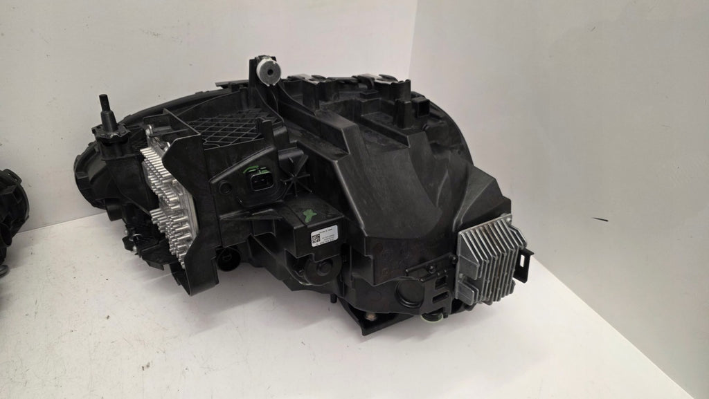 Frontscheinwerfer BMW 2 G42 5A320F3 5A320F4 LED Ein Satz Scheinwerfer Headlight SCH2910912145rg