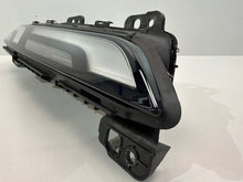 Laden Sie das Bild in den Galerie-Viewer, Frontscheinwerfer BMW 7 9450080 Rechts Scheinwerfer Headlight SCH9202384861oo