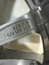 Load image into Gallery viewer, 1x Alufelge 16 Zoll 6.0" 5x100 657601025B Skoda Scala Rim Wheel FEL3517597369ro