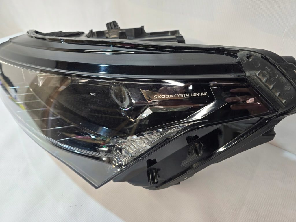 Frontscheinwerfer Skoda Enyaq 5LB941015B LED Links Scheinwerfer Headlight SCH7185381754iq