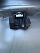 Load image into Gallery viewer, 1x Alufelge 18 Zoll 9.0" 5x120 42ET Glanz Silber 7848388 BMW F34 F30 F32 F31 FEL3049310761na