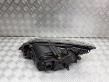 Laden Sie das Bild in den Galerie-Viewer, Frontscheinwerfer Ford Mondeo Rechts Scheinwerfer Headlight SCH2846559131jo