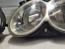 Load image into Gallery viewer, Frontscheinwerfer Mercedes-Benz Clk Ein Satz Scheinwerfer Headlight SCH2528757757ws