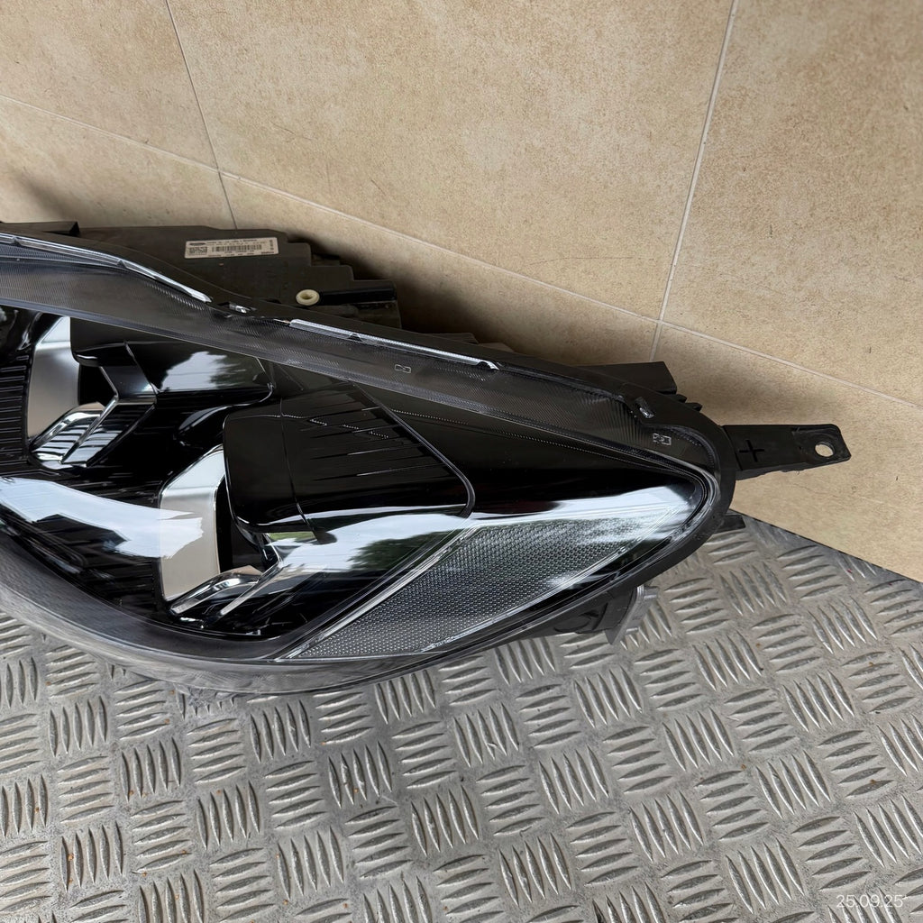 Frontscheinwerfer Ford Kuga III LV4B-13W029-AK LV4B-13W030-AK LED Ein Satz SCH6477543878mh