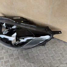 Laden Sie das Bild in den Galerie-Viewer, Frontscheinwerfer Ford Kuga III LV4B-13W029-AK LV4B-13W030-AK LED Ein Satz SCH6477543878mh