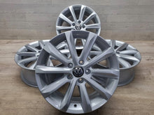 Laden Sie das Bild in den Galerie-Viewer, 4x Alufelge 17 Zoll 6.5" 5x112 41ET Glanz Silber 3G0601025C VW Passat B8 FEL7853737097yh