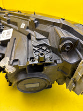 Laden Sie das Bild in den Galerie-Viewer, Frontscheinwerfer Mercedes-Benz Eqa Eqb A2439069000 LED Rechts Headlight SCH2271475382rj