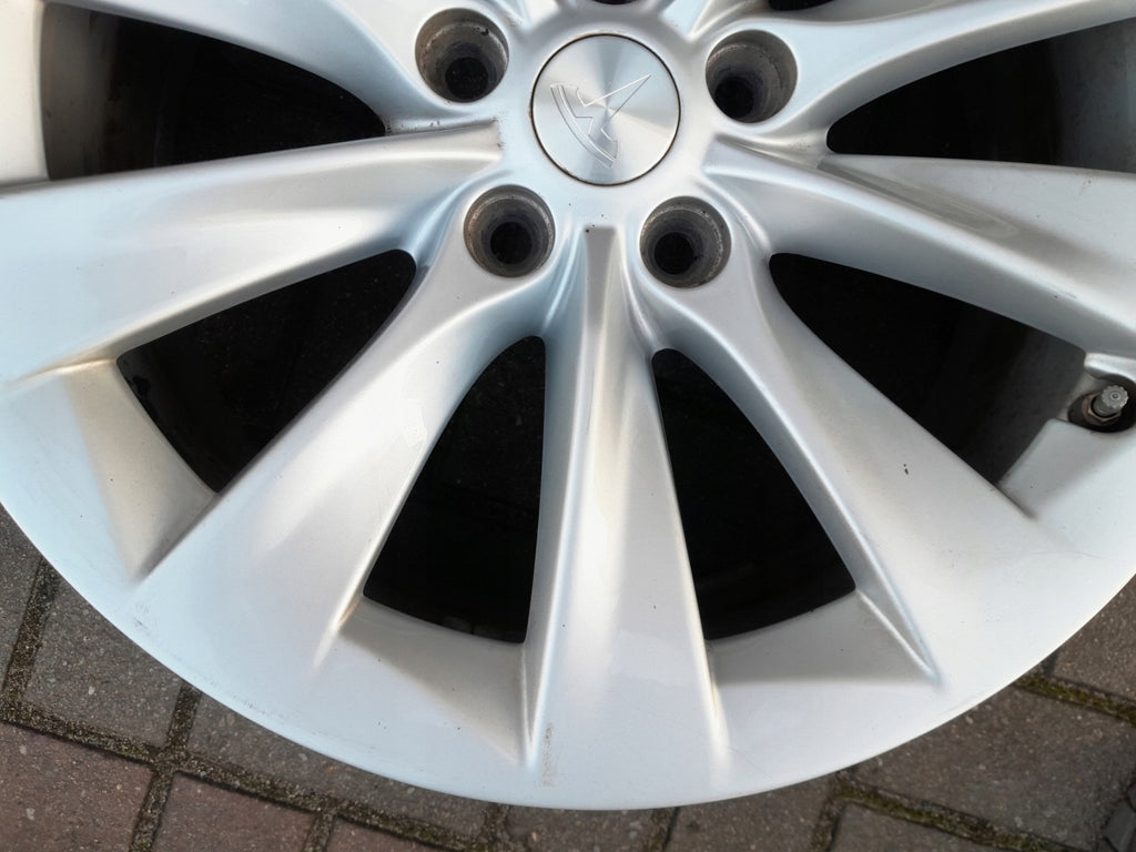 1x Alufelge 19 Zoll 8.0" 5x114.3 40ET Glanz 105933700B Tesla Model S Rim Wheel FEL8753336148lm