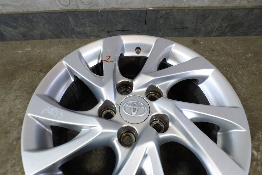 1x Alufelge 16 Zoll Toyota Auris Rim Wheel FEL9691657119tq