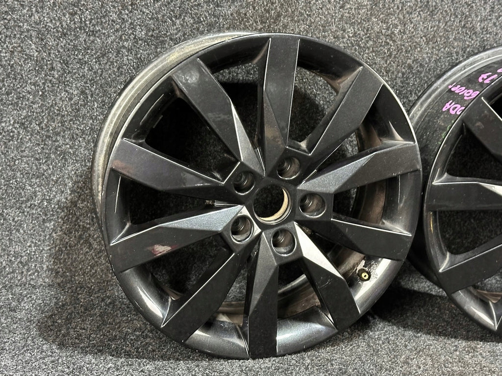 1x Alufelge 17 Zoll 6.0" 5x112 45ET Glanz Silber 5E0601025N Skoda Octavia Iii FEL2797252850ka