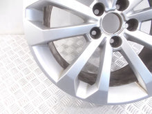 Laden Sie das Bild in den Galerie-Viewer, 1x Alufelge 18 Zoll 8.0" 5x112 39ET Glanz Silber 8R0601025BM Audi Q5 Rim Wheel FEL3258285408ij