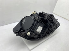Laden Sie das Bild in den Galerie-Viewer, Frontscheinwerfer Mercedes-Benz W177 A1779062700 LED Links Headlight SCH2529245292ur