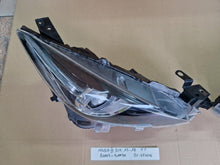 Load image into Gallery viewer, Frontscheinwerfer Mazda 3 BHN3-51030 BHN3-51040 Xenon Rechts oder Links