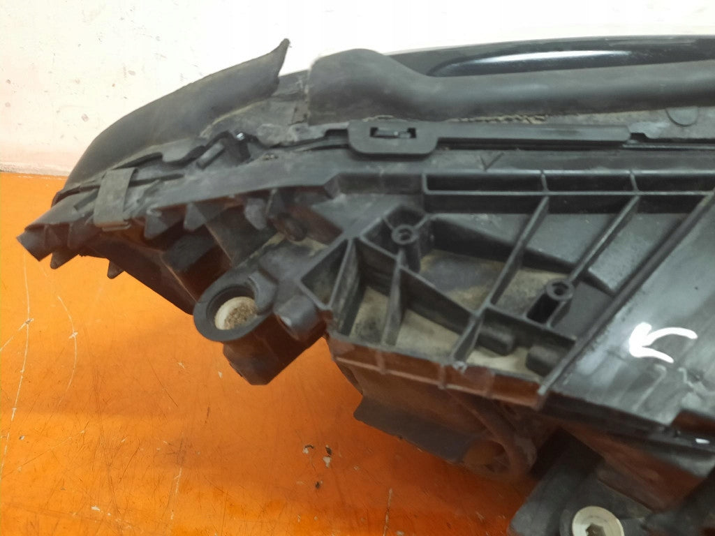 Frontscheinwerfer Mercedes-Benz W205 Ein Stück (Rechts oder Links) Headlight SCH9578240375ad