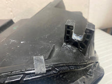 Laden Sie das Bild in den Galerie-Viewer, Frontscheinwerfer Audi A4 8W0941006 Xenon Rechts Scheinwerfer Headlight