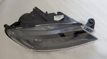 Load image into Gallery viewer, Frontscheinwerfer Skoda Superb III V1941016B LED Rechts Scheinwerfer Headlight