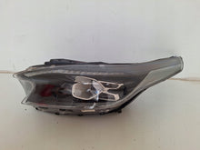 Load image into Gallery viewer, Frontscheinwerfer Kia Xceed 92101J7310 LED Links Scheinwerfer Headlight