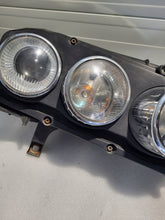 Laden Sie das Bild in den Galerie-Viewer, Frontscheinwerfer Alfa Romeo 159 60683987 Ein Satz Scheinwerfer Headlight SCH3494775353yt