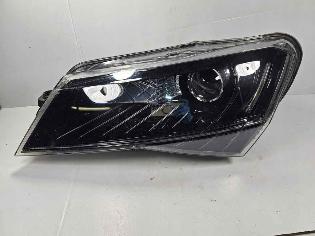 Frontscheinwerfer Skoda Superb III 3V1941015B Links Scheinwerfer Headlight SCH9230581160pi