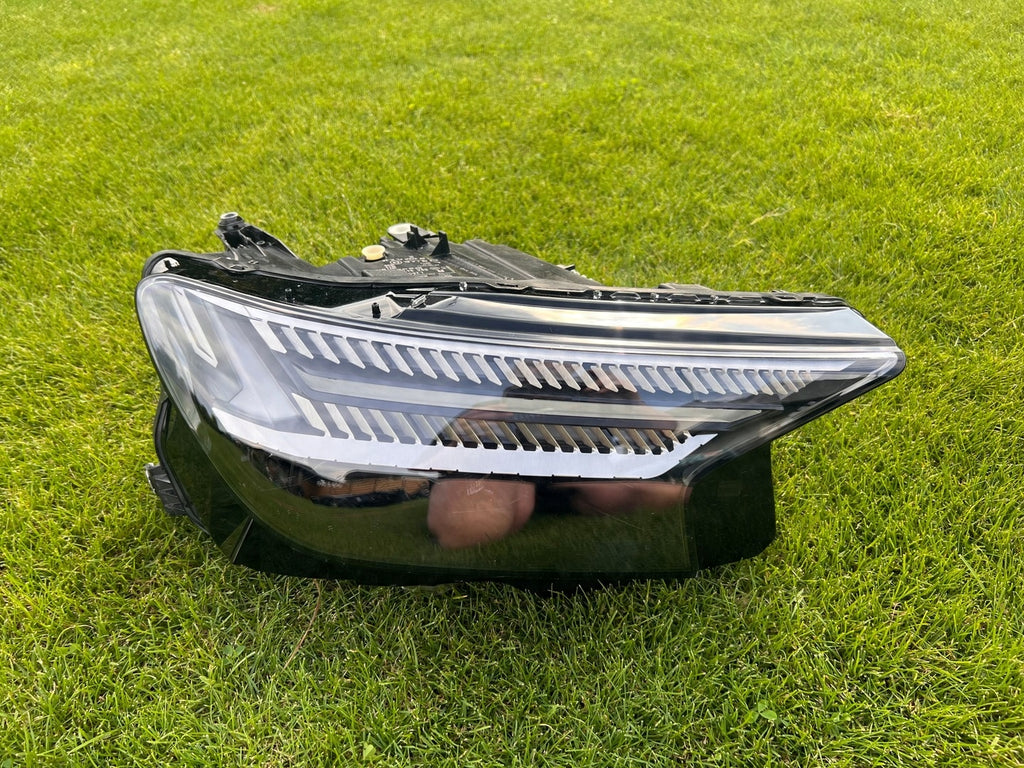 Frontscheinwerfer Audi E-Tron 89A941036 89A94103689A941036 LED Rechts Headlight