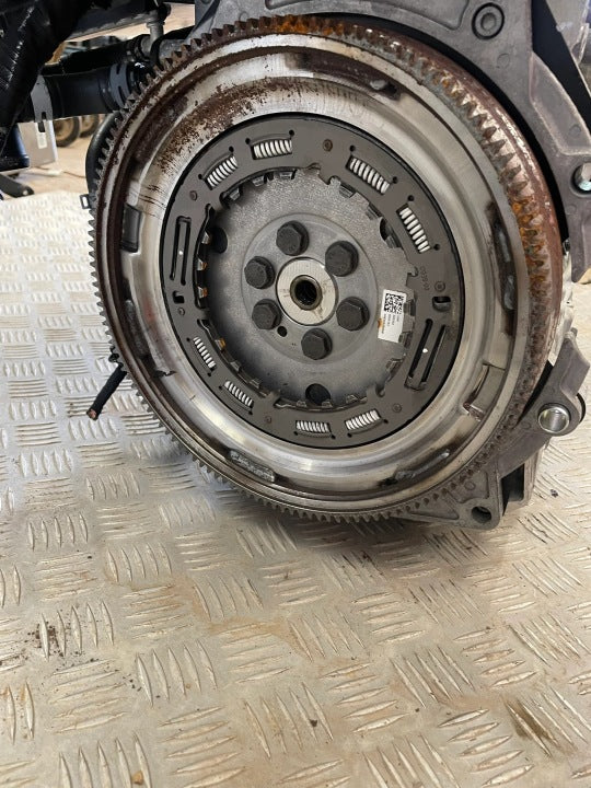 Motor Audi Q2 DXD 1.5 TSI 4Km Benzin Engine Komplett MOT9069348845us