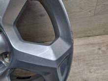 Laden Sie das Bild in den Galerie-Viewer, 1x Alufelge 15 Zoll 4x108 8V211007BA Ford Fiesta I Rim Wheel FEL9418481646cr