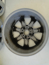 Load image into Gallery viewer, 1x Alufelge 17 Zoll 7.5&quot; 5x112 56ET Silber A2514011002 Mercedes-Benz Rim Wheel