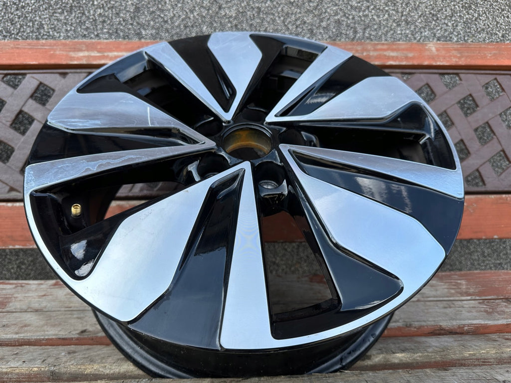 1x Alufelge 16 Zoll 6.0" 5x100 35ET Glanz Schwarz 2GM601025AB VW T-Cross FEL4937654329iu