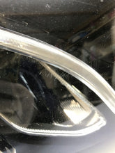 Load image into Gallery viewer, Frontscheinwerfer Mercedes-Benz W213 A2139067806KZ LED Rechts Headlight SCH2569017273am
