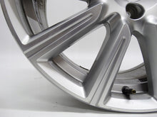 Load image into Gallery viewer, 1x Alufelge 18 Zoll 8.0" 5x108 42ET Glanz Silber 31445301 Volvo S90 V90