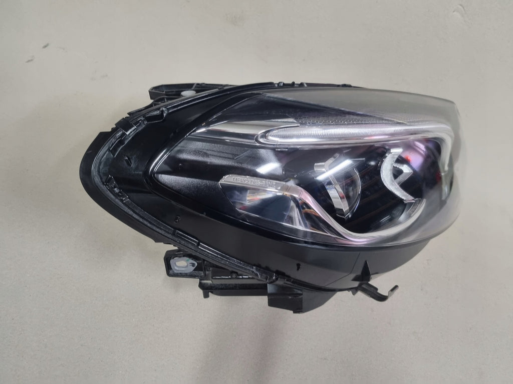 Frontscheinwerfer Mercedes-Benz W246 2469067001 LED Rechts Headlight