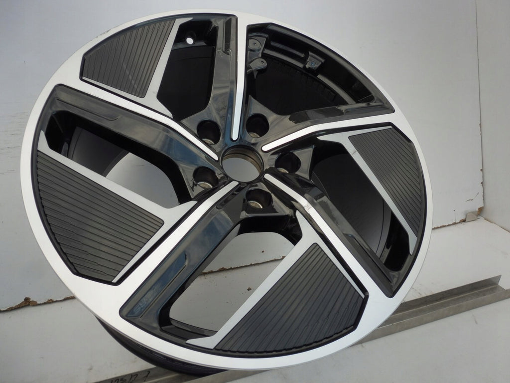 1x Alufelge 20 Zoll 11.0" 5x130 60ET Matt Schwarz 4J3601025 Audi E-Tron FEL8812882288gg